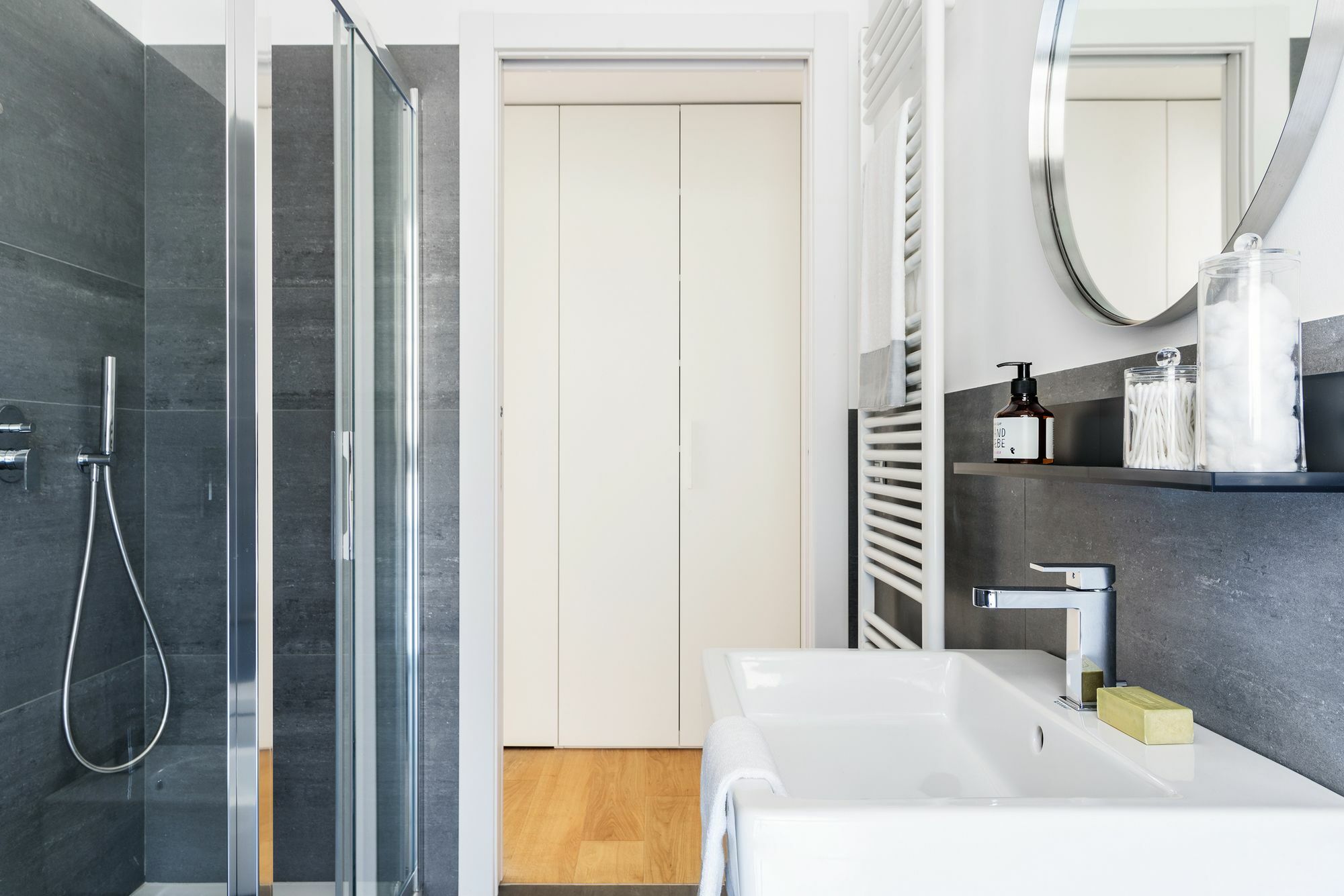 Joivy Stylish 1-Bedroom Flat Milano Eksteriør billede